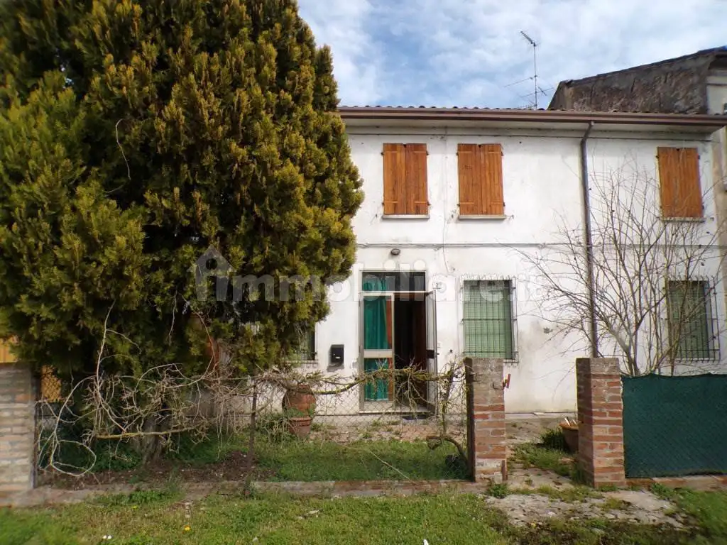 Terratetto unifamiliare via Garisenda 2, Borgo Sant'Anna, Masi Torello - foto 3