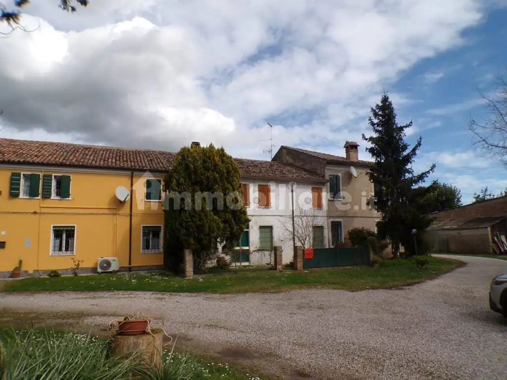 Terratetto unifamiliare via Garisenda 2, Borgo Sant'Anna, Masi Torello - foto 4