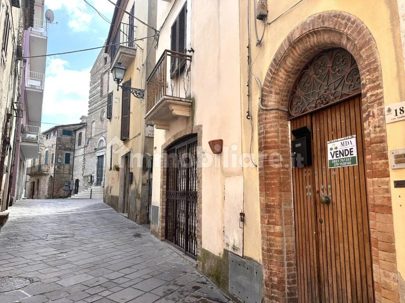 Casa indipendente in vendita a Bellante