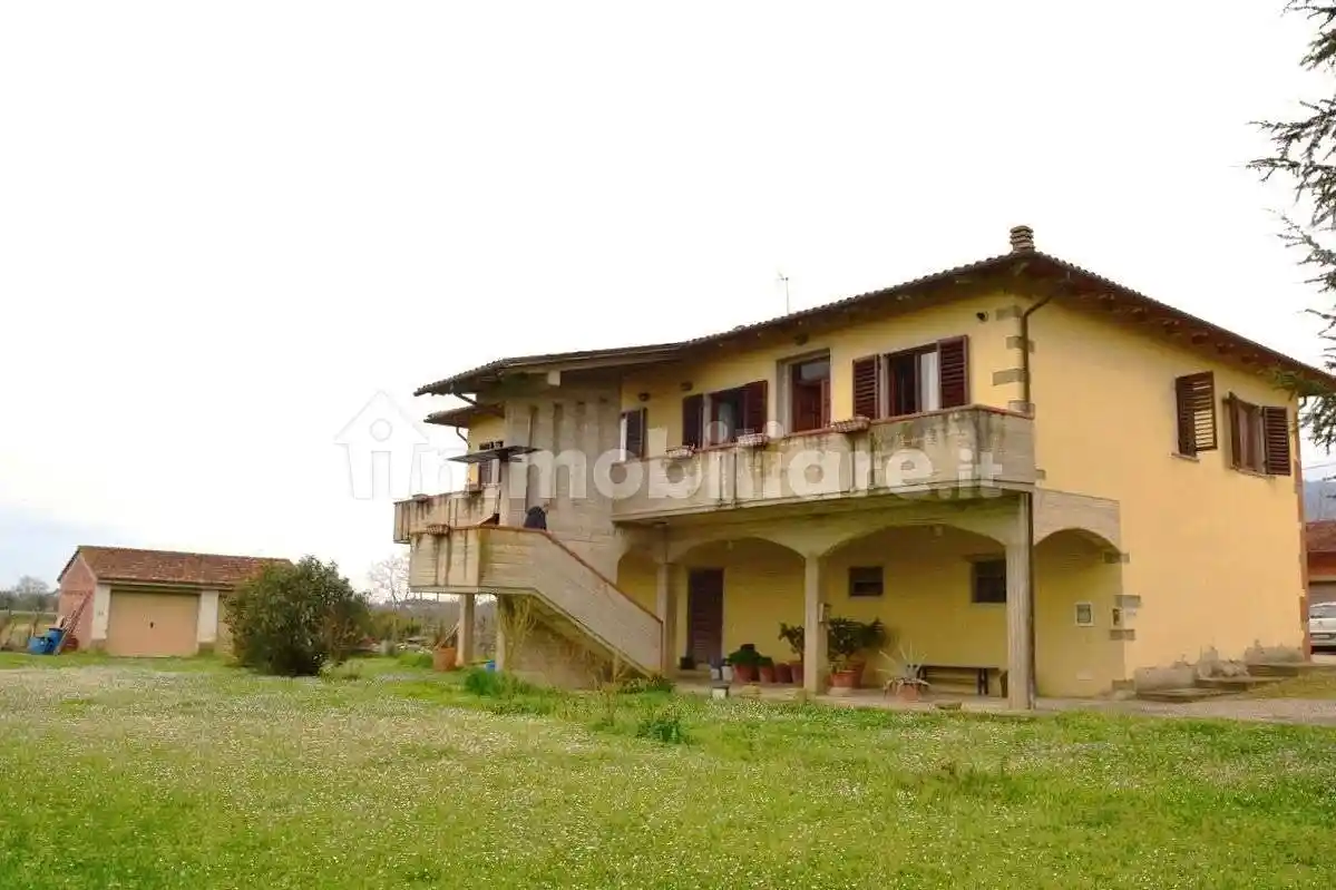 Villa in vendita a Terranuova Bracciolini