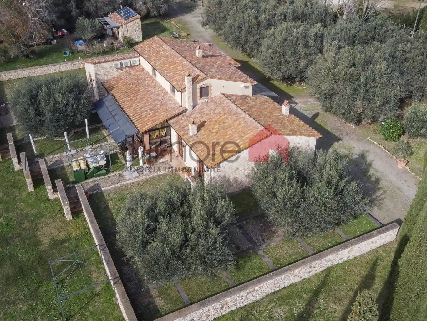 Rustico - Casale in vendita a Tarquinia