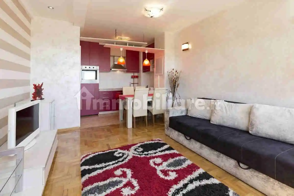 Villa in vendita a Manerba del Garda