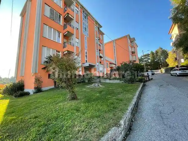 Appartamento in vendita a Varese