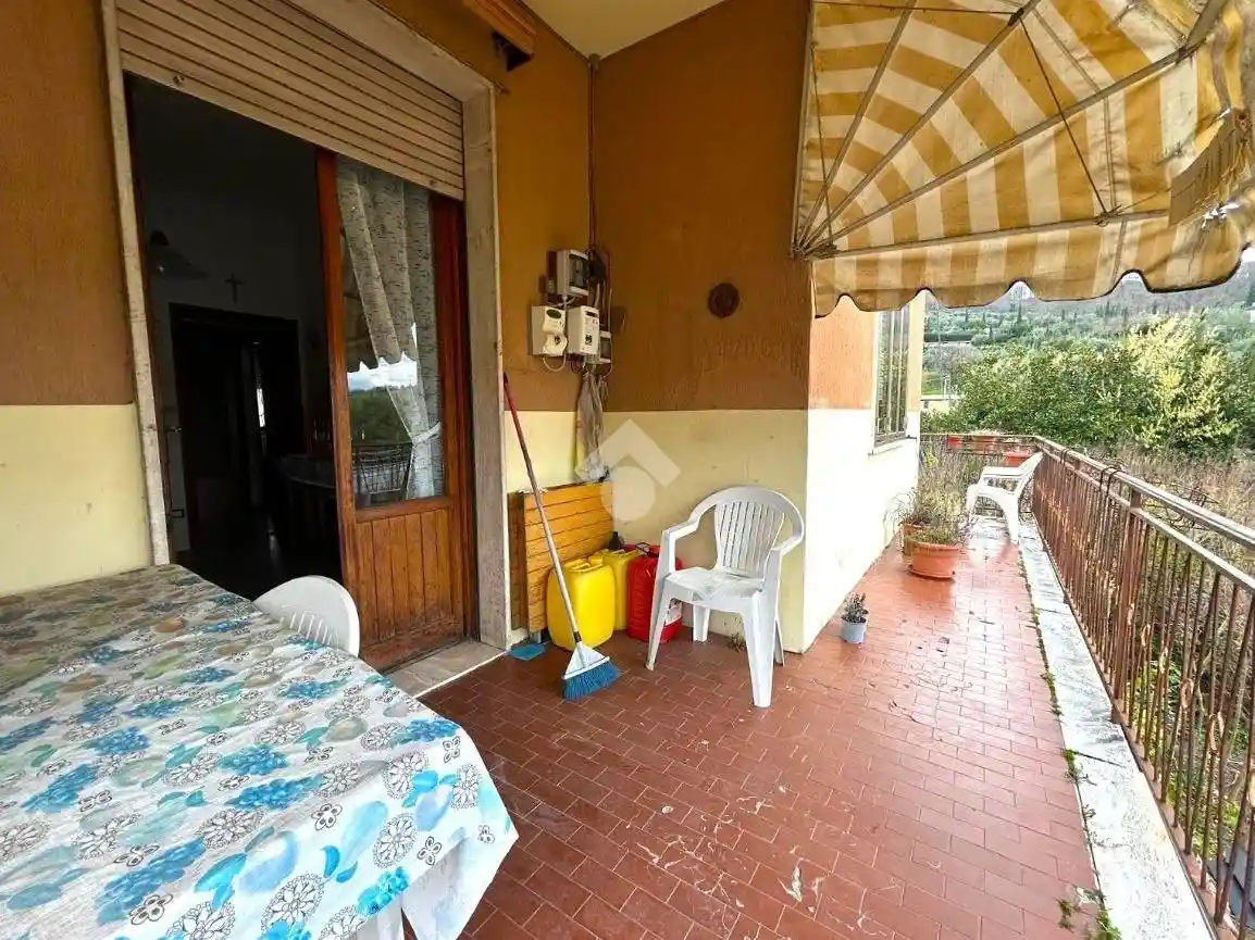 Casa indipendente in vendita a Pistoia