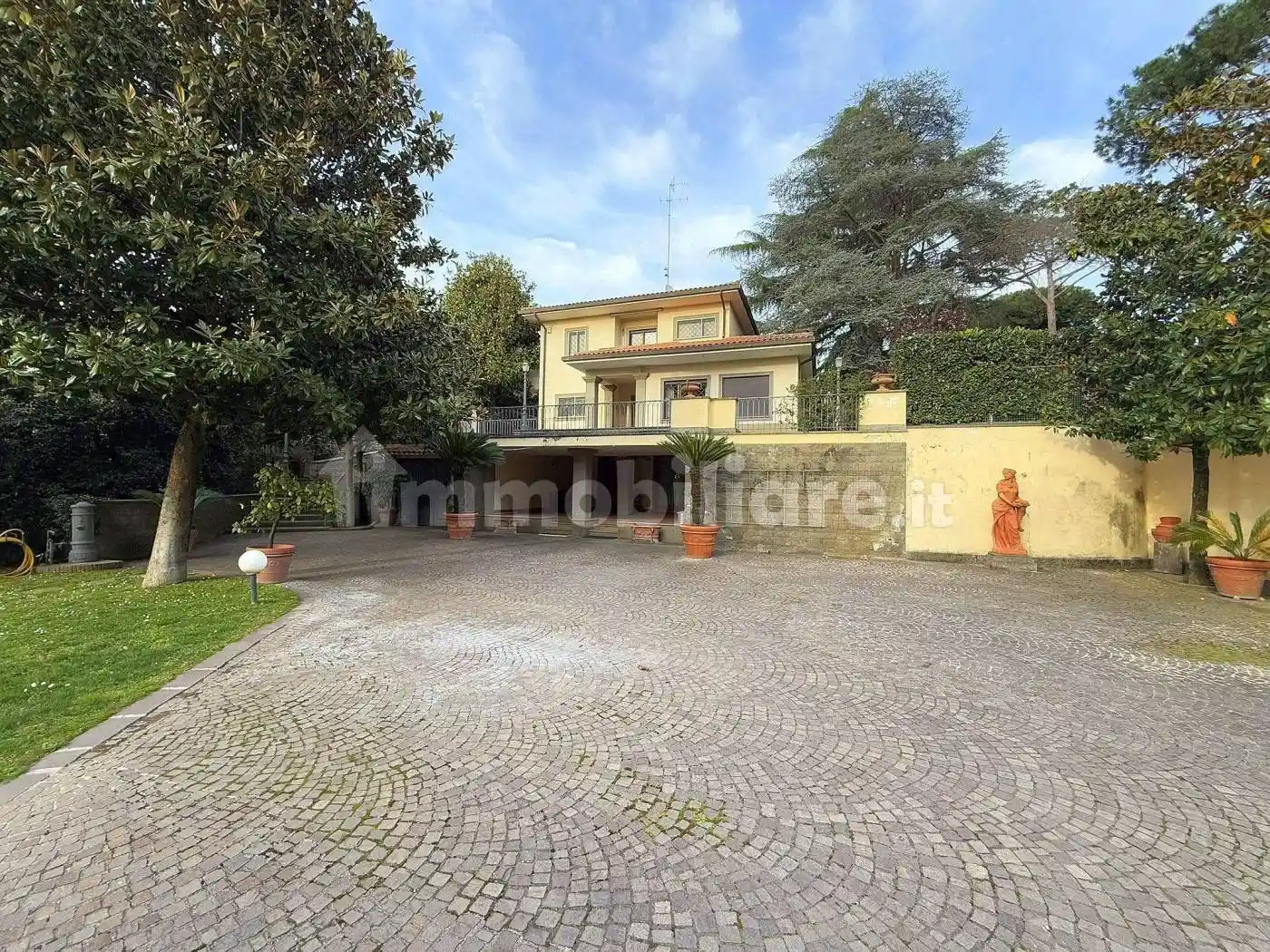 Villa in vendita a Grottaferrata