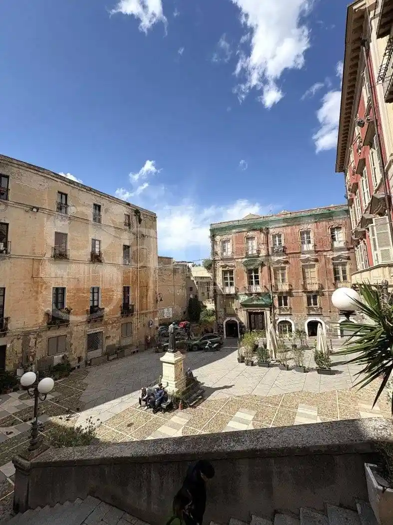 Appartamento in vendita a Cagliari