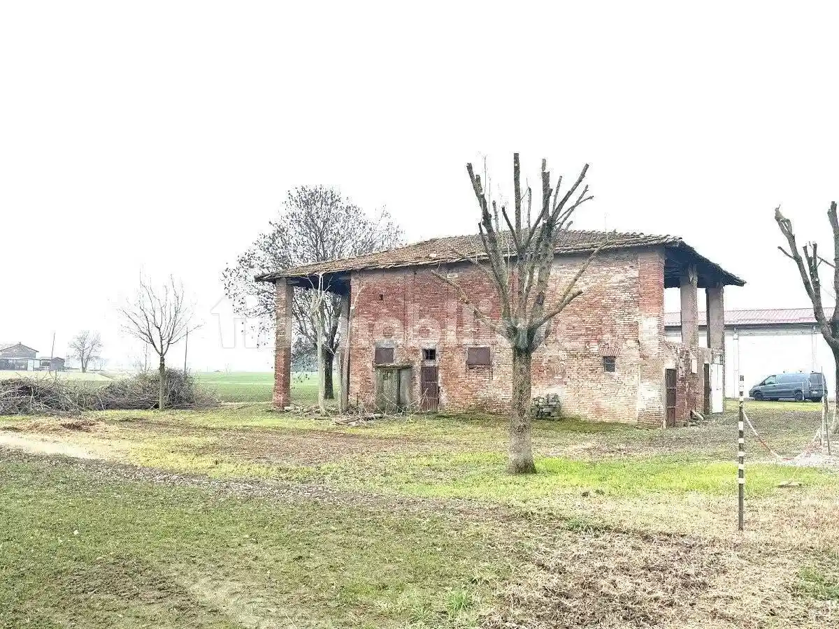 Rustico - Casale in vendita a Medicina
