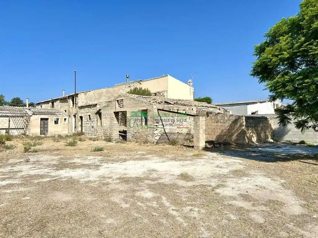 Rustico - Casale in vendita a Ragusa