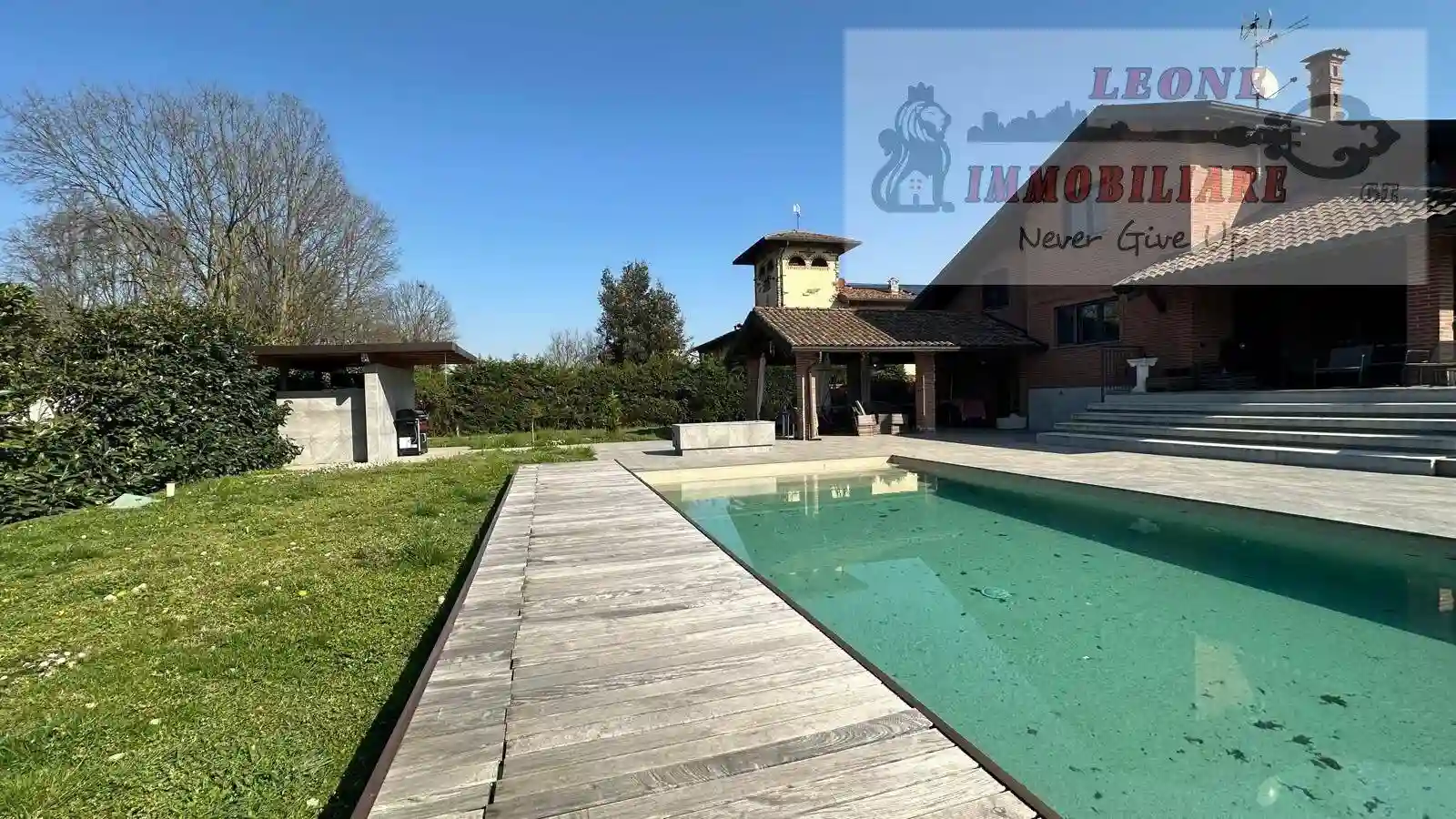 Villa - foto 2