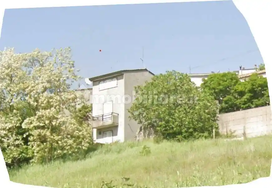 Casa indipendente in vendita a Monteleone di Puglia