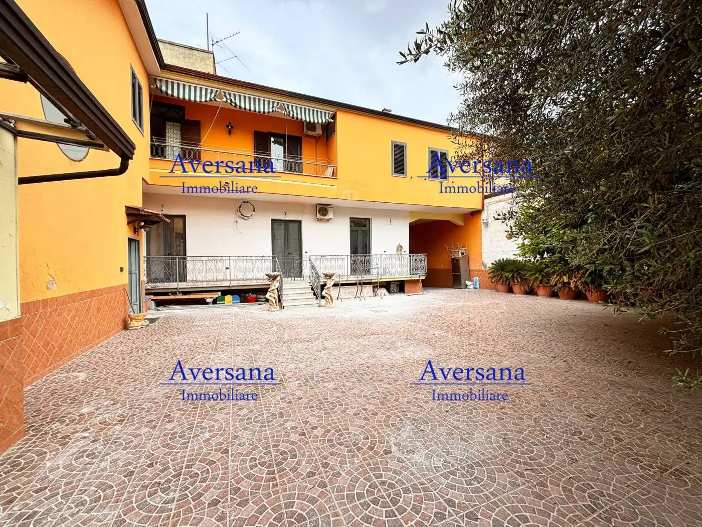 Appartamento in vendita a Trentola-Ducenta