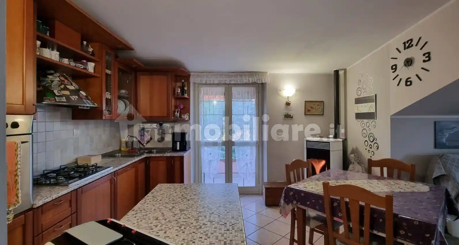 Terratetto plurifamiliare 280 m², buono stato, Città Sant'Angelo - foto 5