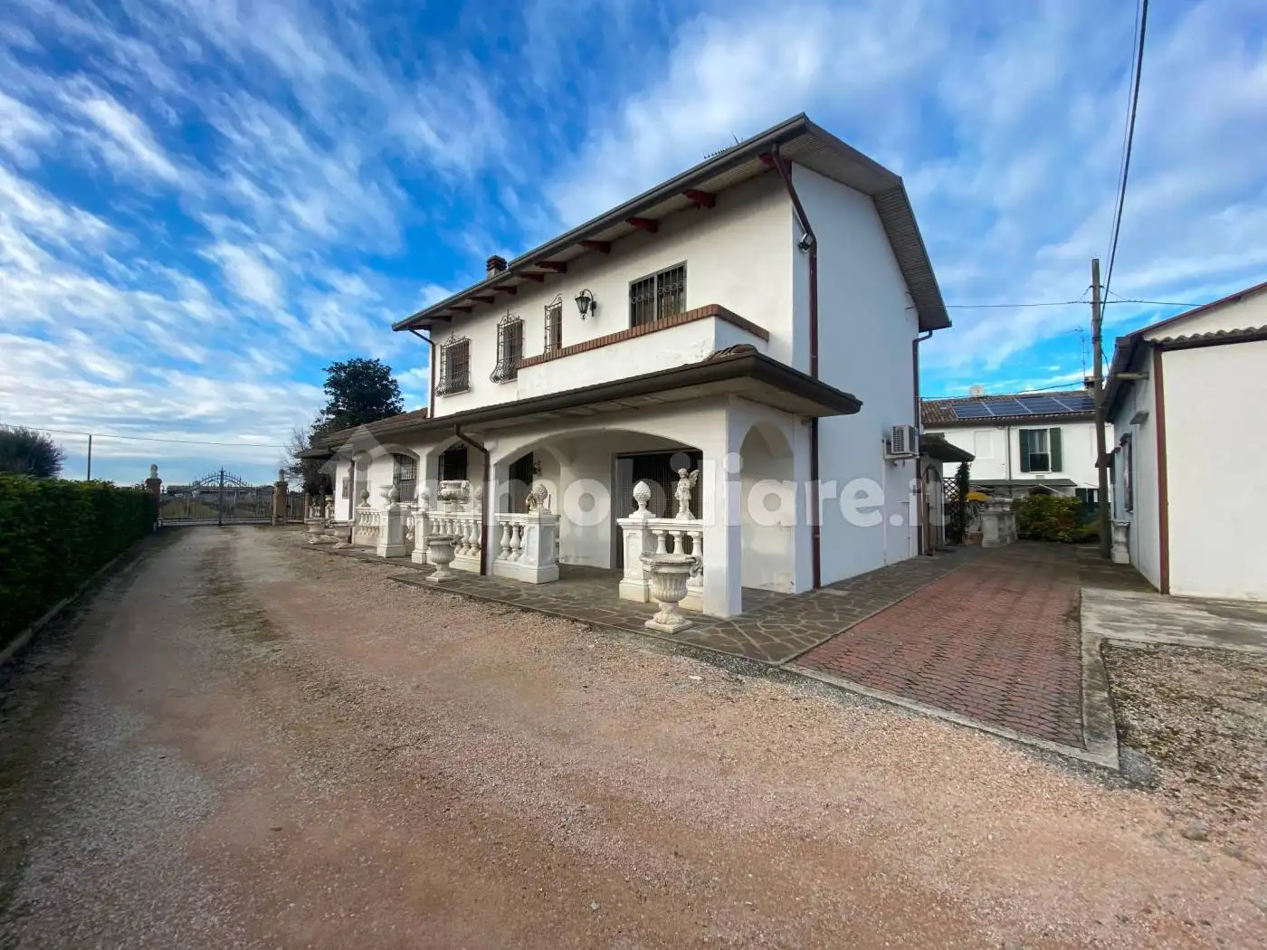 Villa in vendita a Forlì