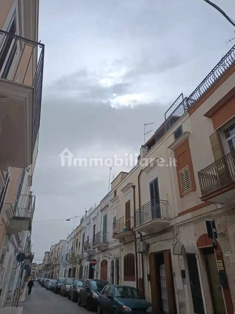 Casa indipendente in vendita a Mola di Bari