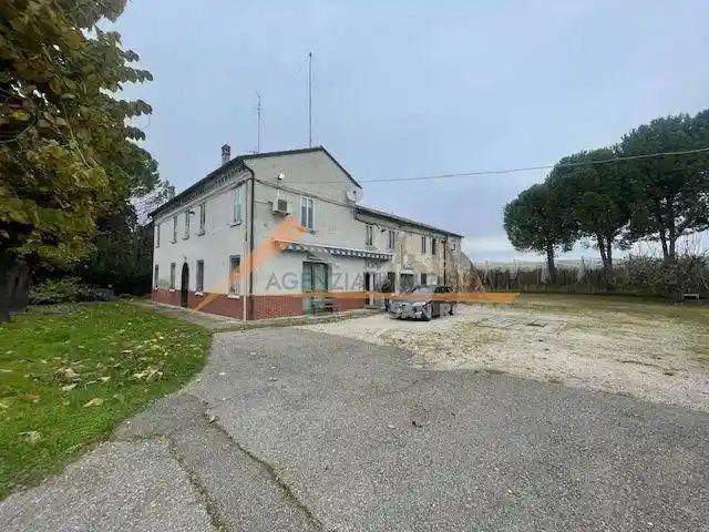 Terratetto unifamiliare 403 m², da ristrutturare, Mezzano - Borgo Masotti, Ravenna - foto 2