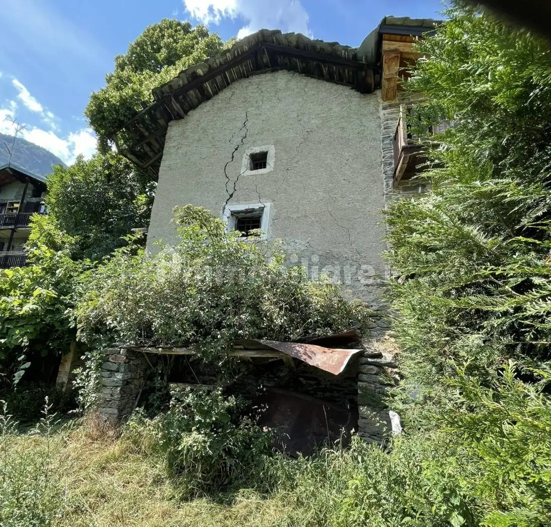 Rustico - Casale in vendita a Torgnon