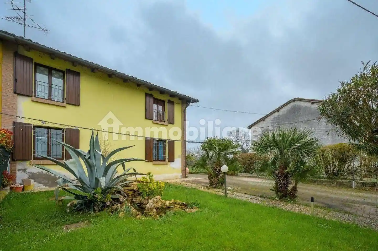 Villa in vendita a Novellara