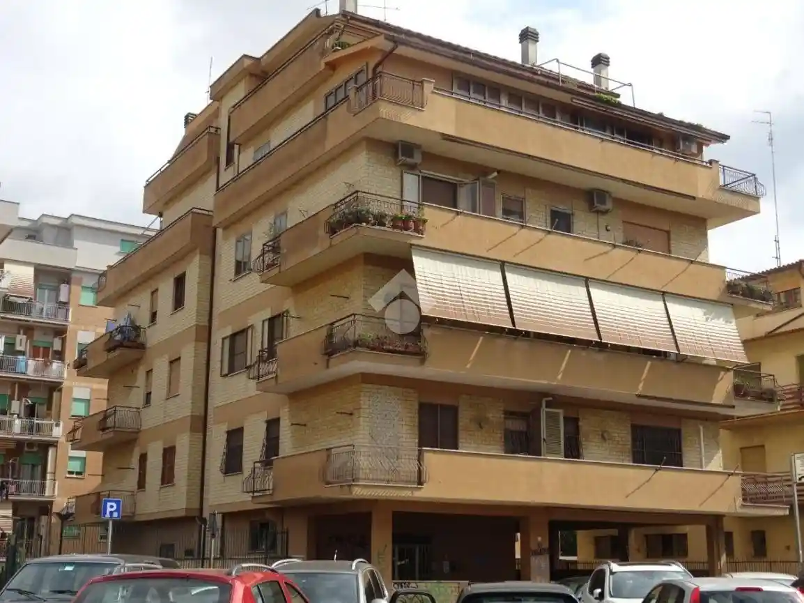 Appartamento in vendita a Pomezia