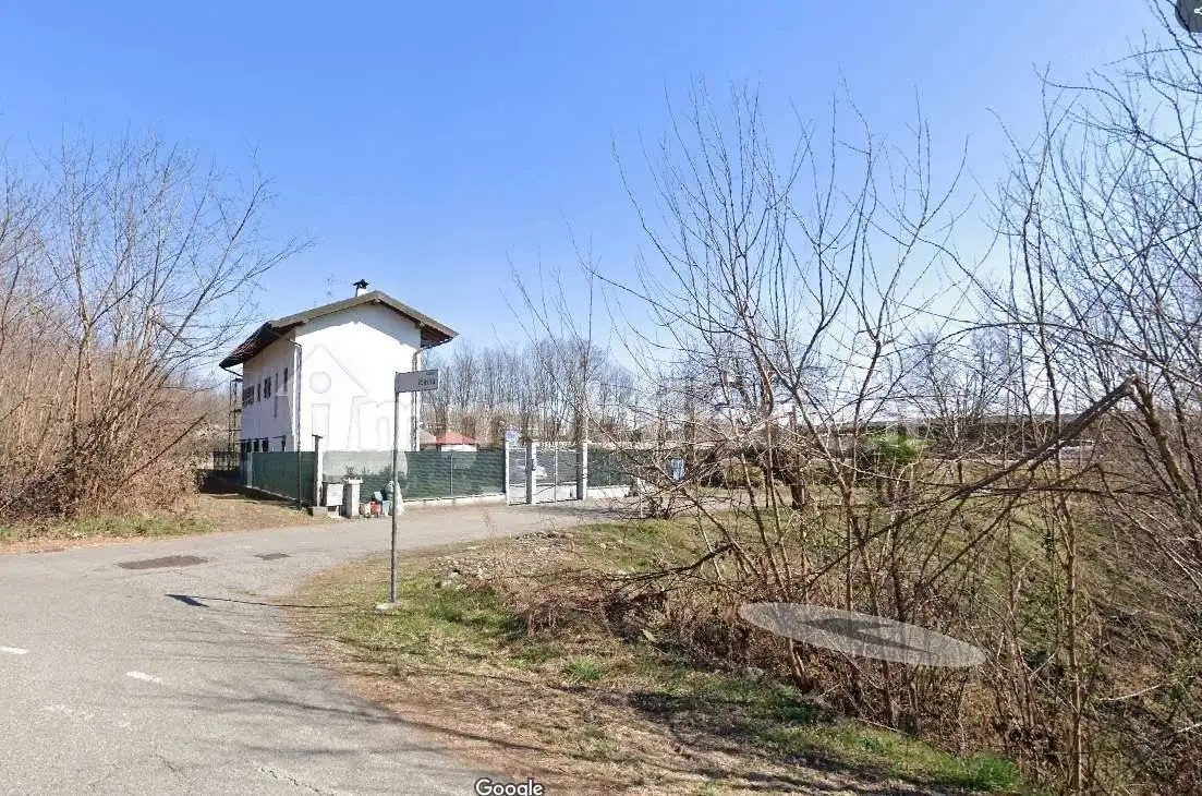 Casa indipendente in asta a Fontaneto d'Agogna