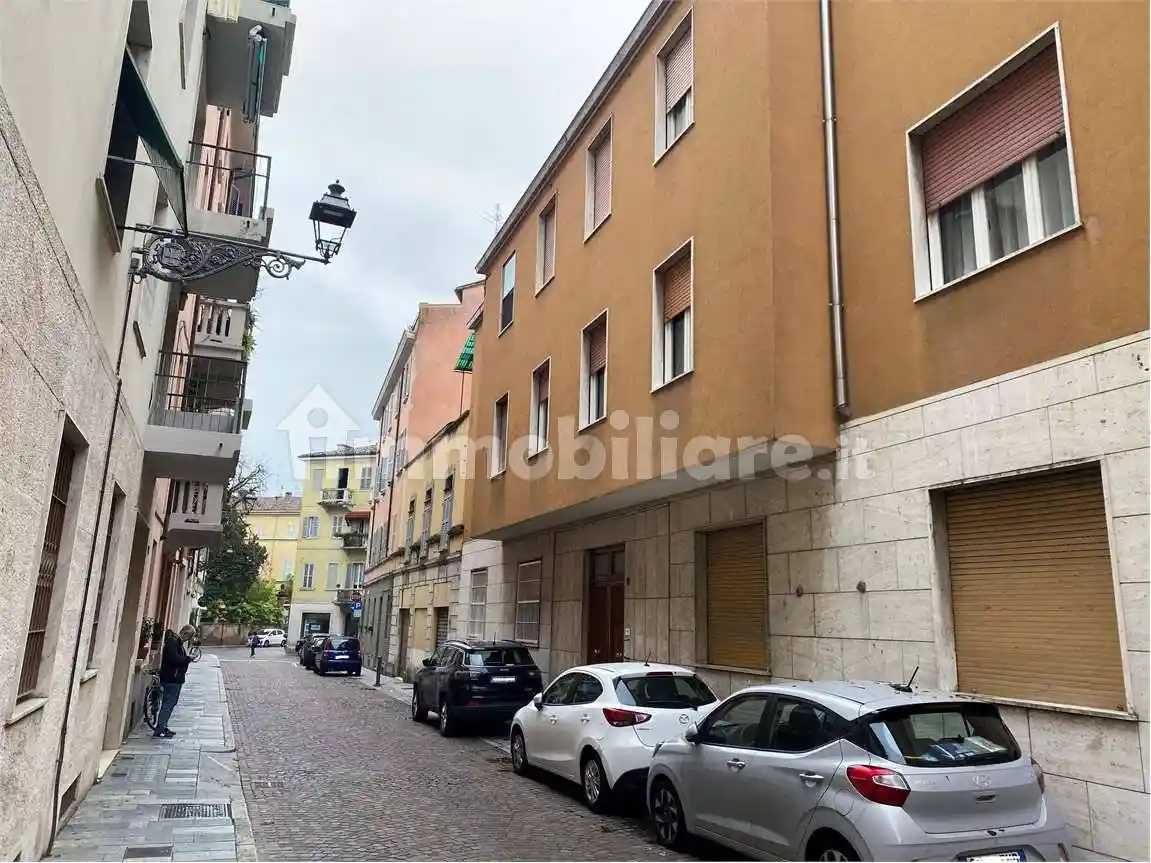Appartamento in affitto a Parma