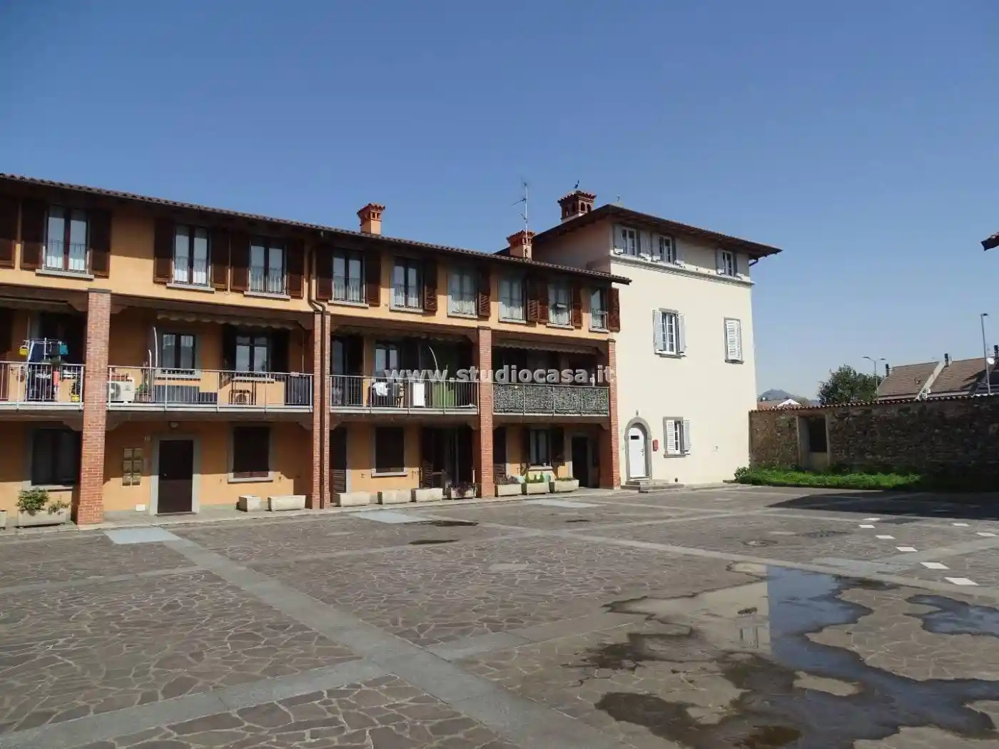 Appartamento in vendita a Azzano San Paolo