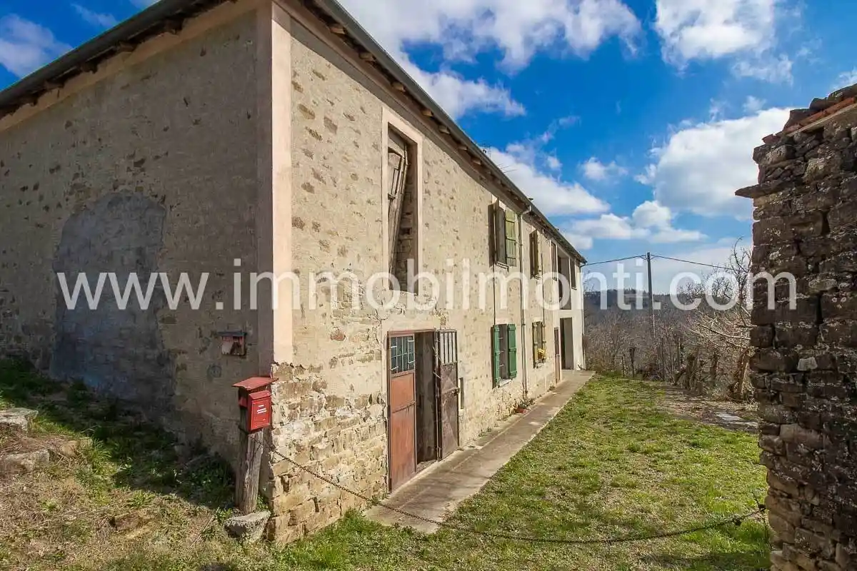 Rustico, buono stato, 276 m², Denice - foto 3