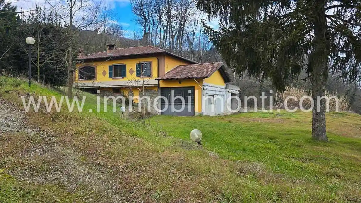 Villa in vendita a Acqui Terme