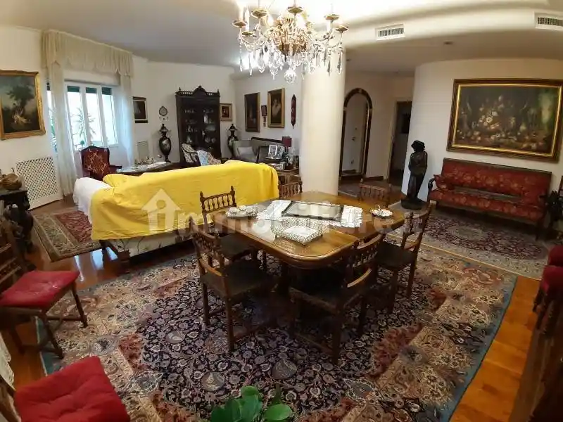 Appartamento ottimo stato, secondo piano, Centro, Cosenza - foto 4