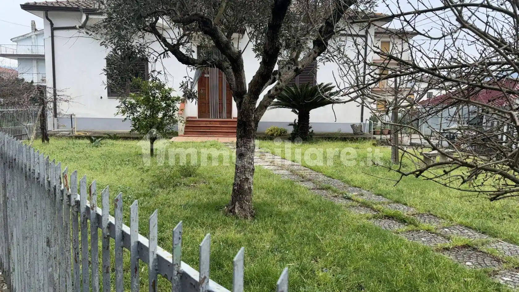 Terratetto unifamiliare 300 m², buono stato, Dugenta - foto 4