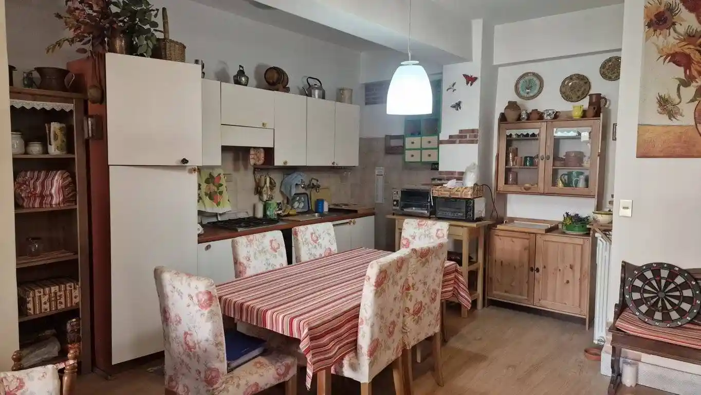 Trilocale via Roma 104, Centro, Tagliacozzo - foto 4