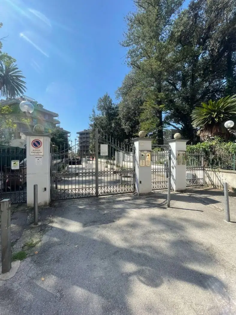 Appartamento in vendita a Caserta