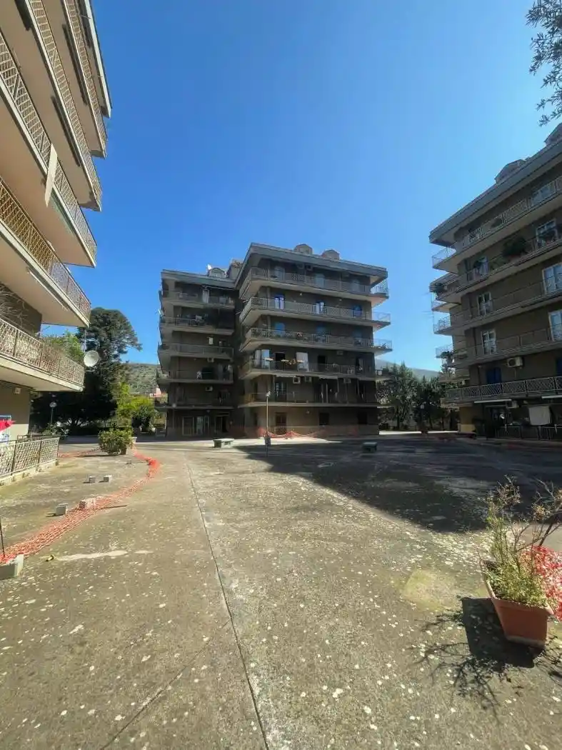 Quadrilocale via Francesco Petrarca 1, Tredici, Caserta - foto 2