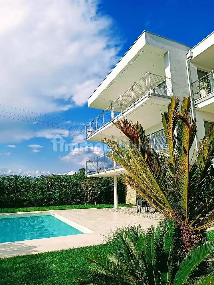 Appartamento in vendita a Bardolino