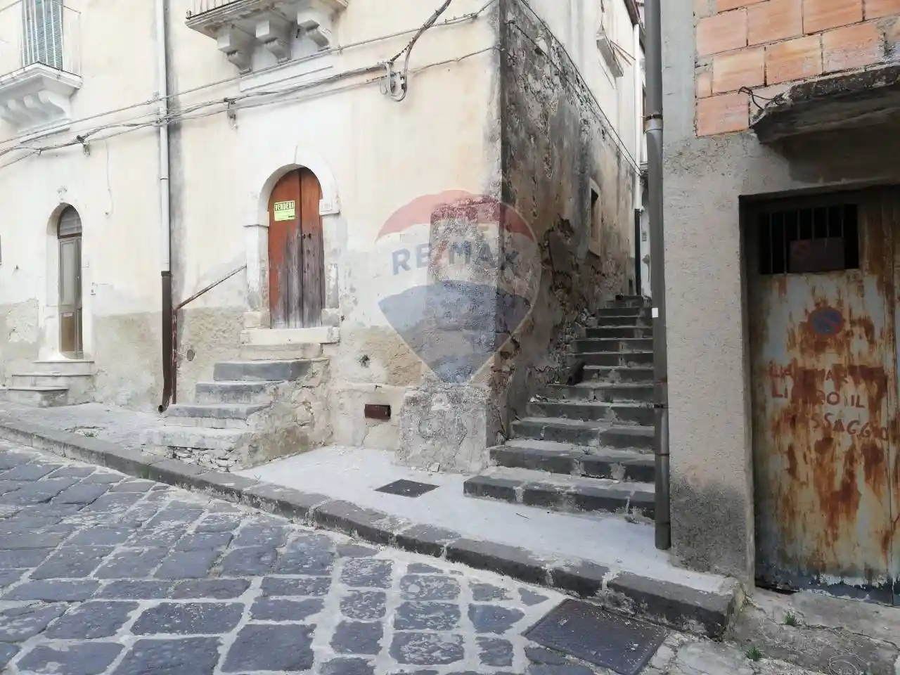 Appartamento in vendita a Giarratana