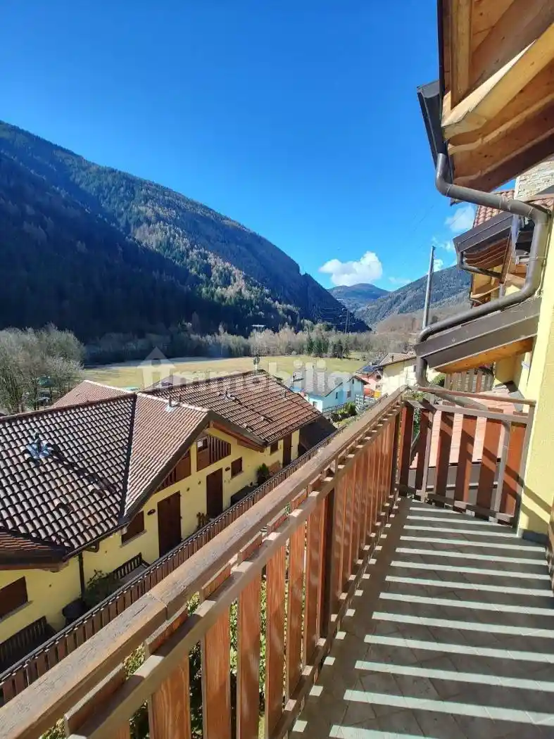 Trilocale ottimo stato, su più livelli, Vezza d'Oglio - foto 3