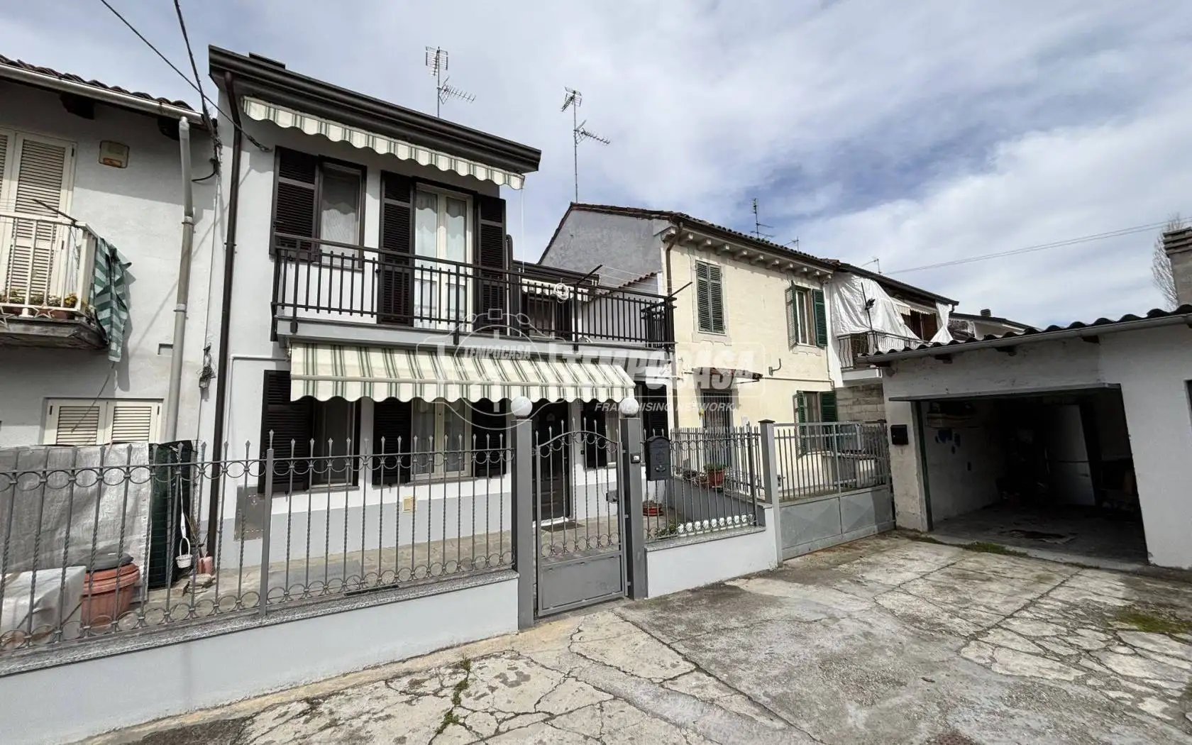 Casa indipendente in vendita a Casale Monferrato