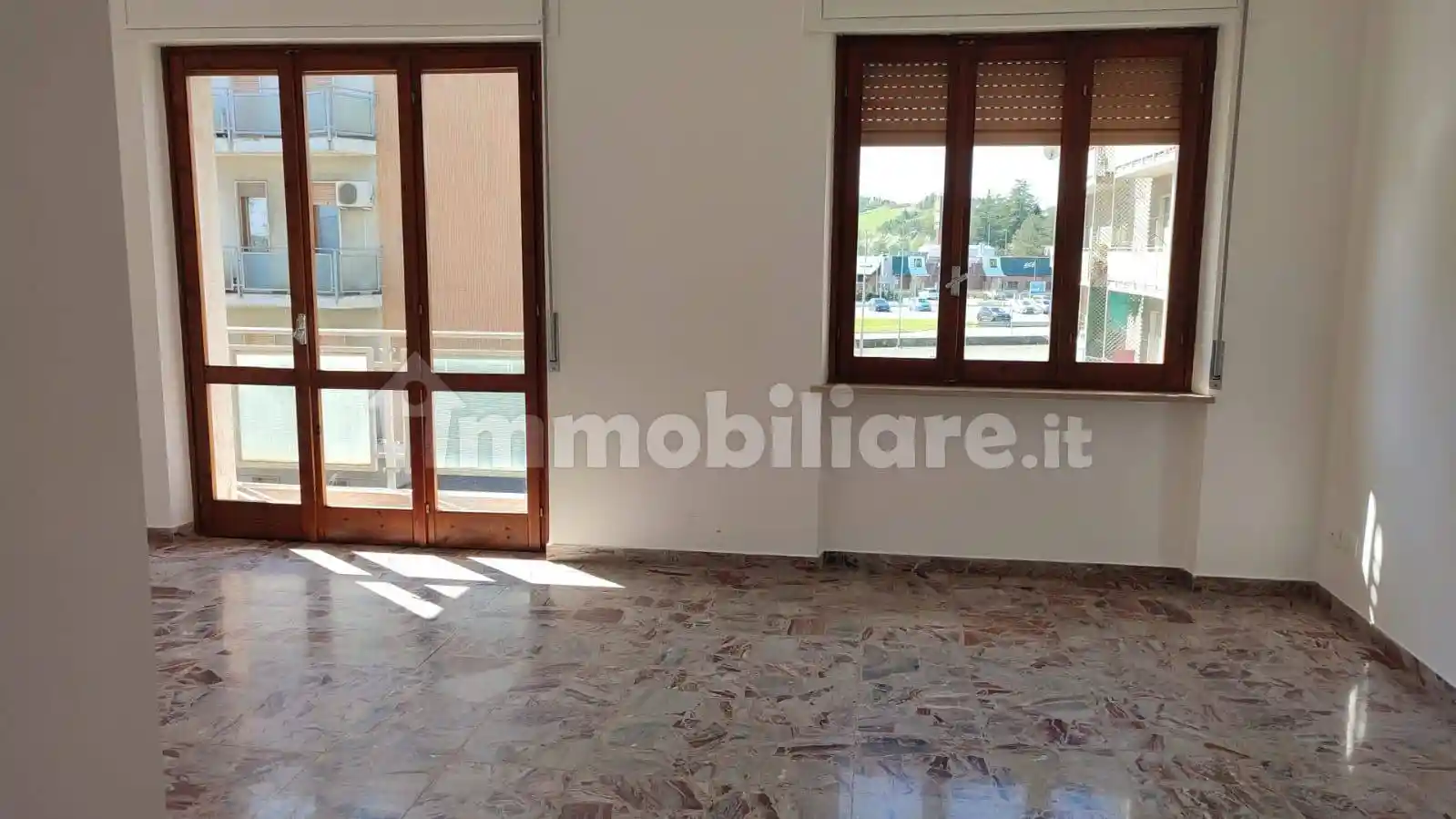 Appartamento in affitto a Valenza