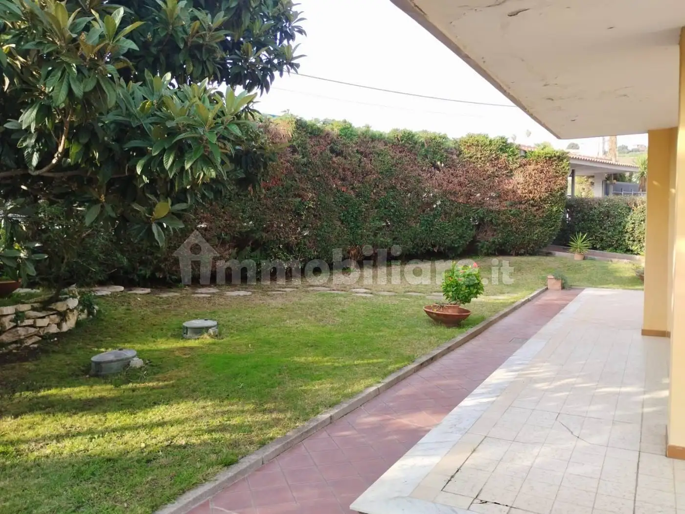 Palazzo - Edificio in vendita a Pozzuoli