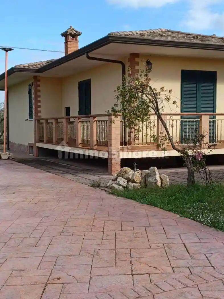 Villa in vendita a Sabaudia