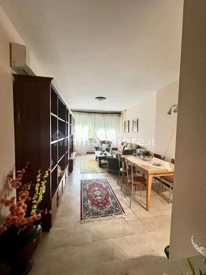 Appartamento in affitto a Modena