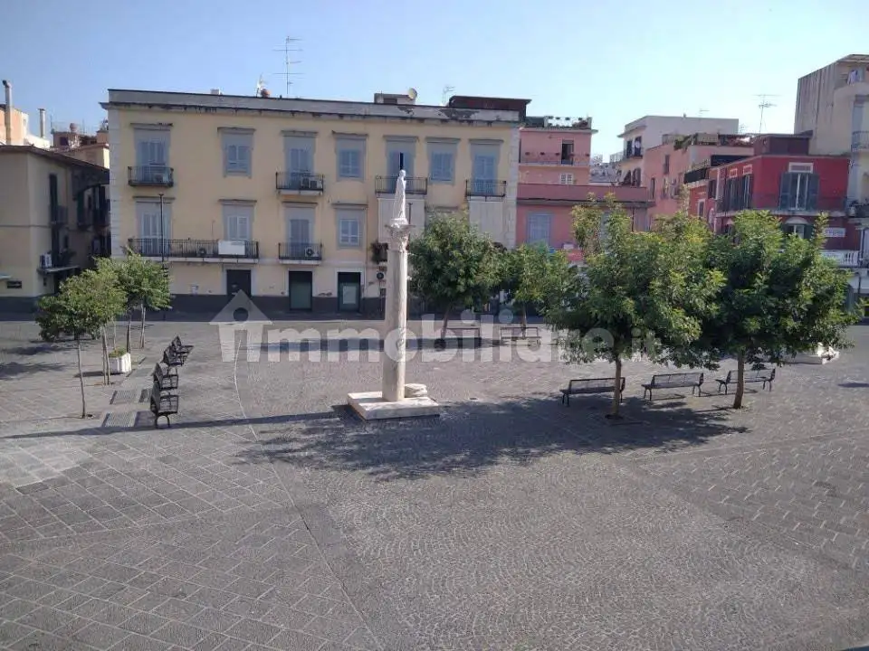 Appartamento in vendita a Pozzuoli