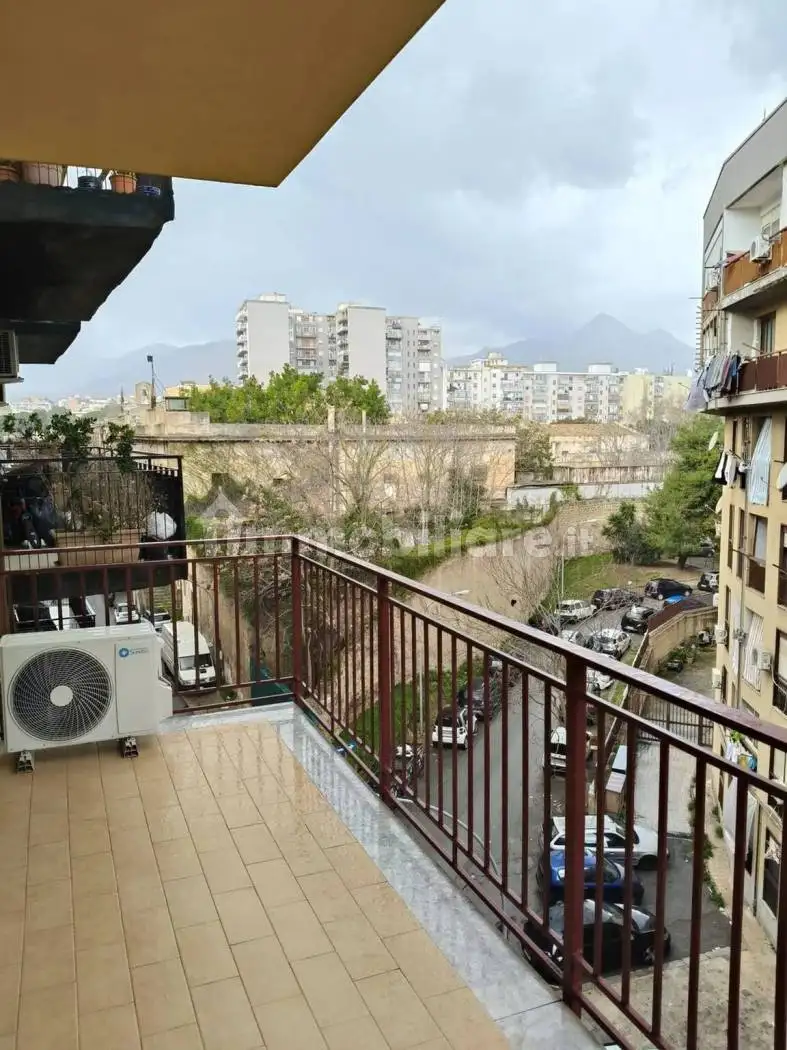 Appartamento in vendita a Palermo