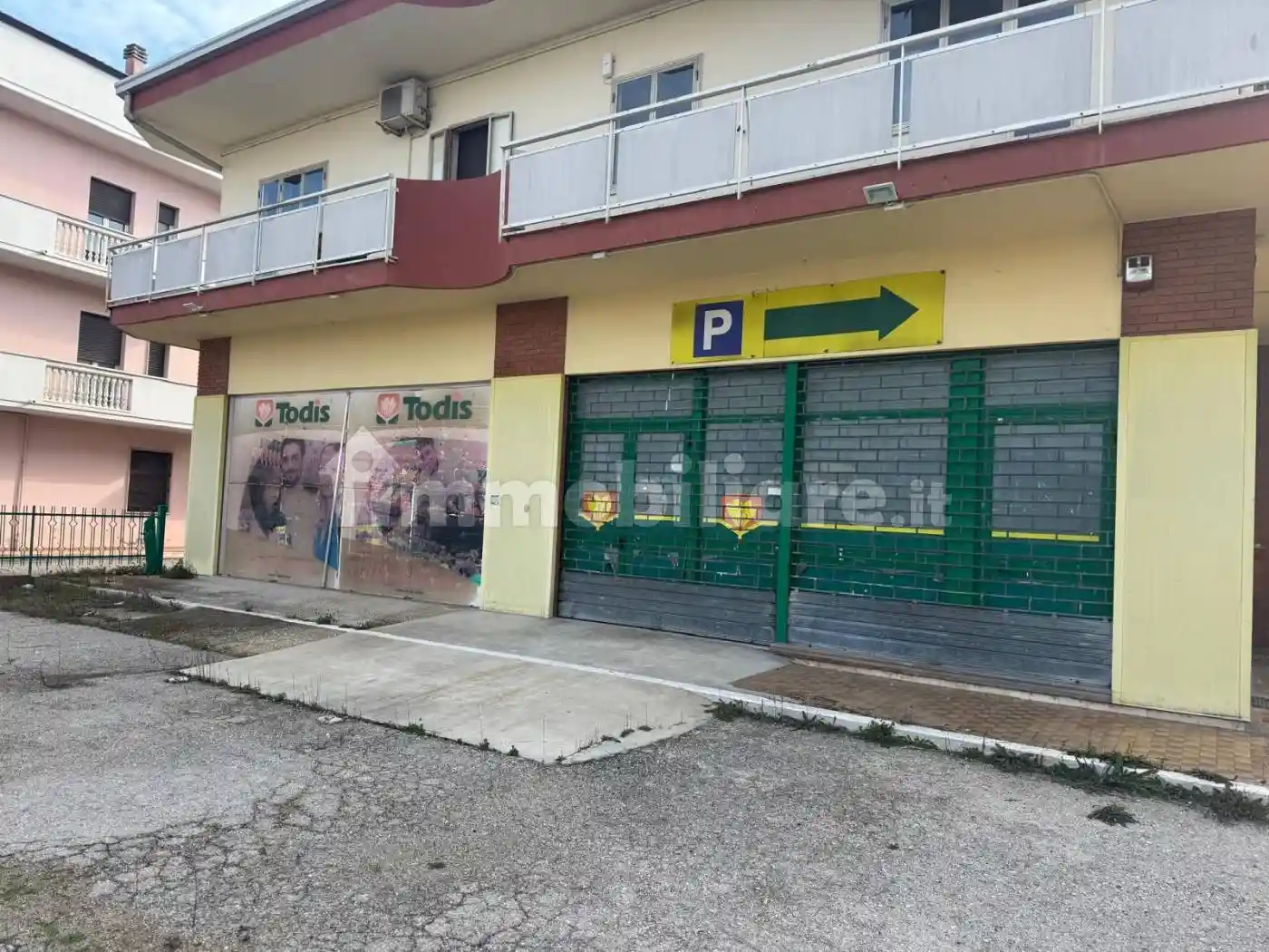 Palazzo - Edificio in Vendita - foto 2