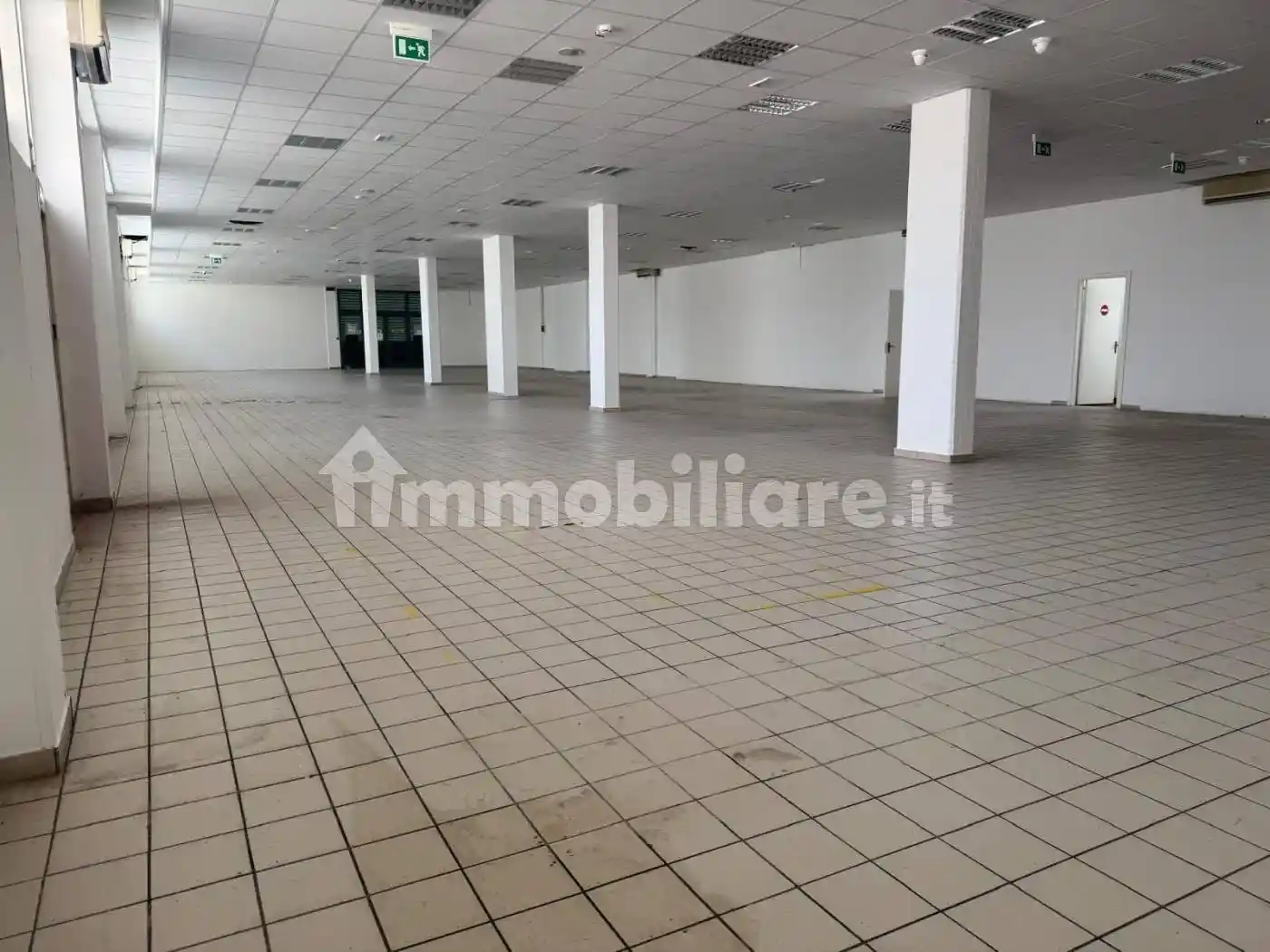 Palazzo - Edificio in Vendita - foto 5