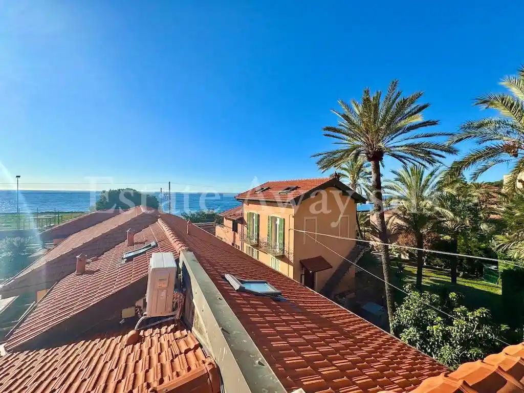 Appartamento in vendita a Bordighera