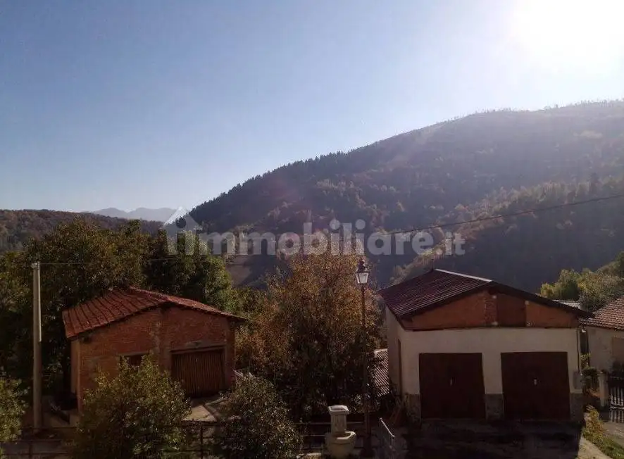 Appartamento in vendita a Roburent