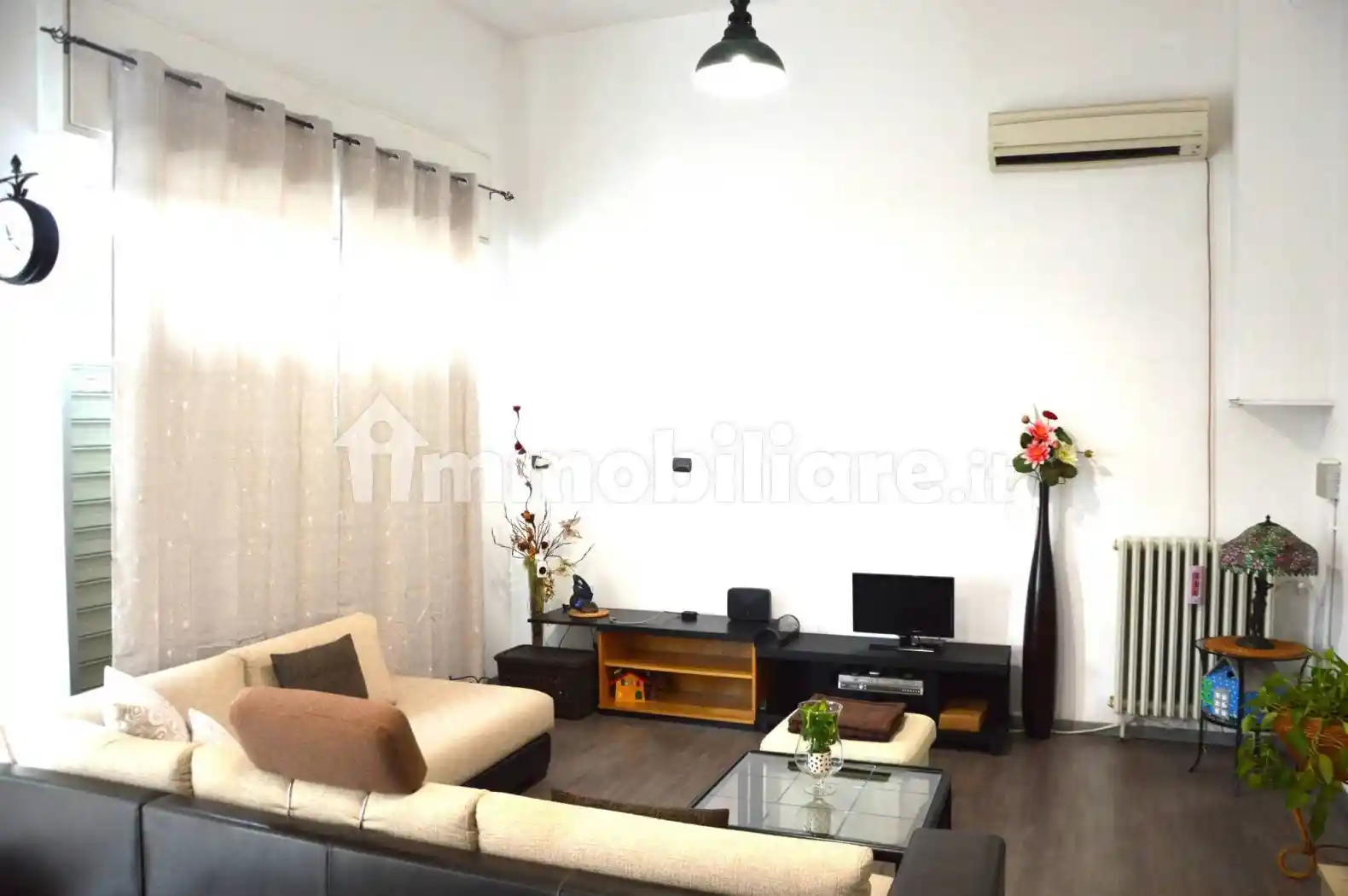 Casa indipendente in vendita a Lainate