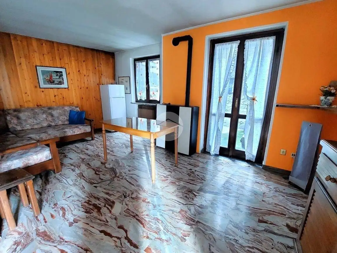 Casa indipendente in vendita a Cimbergo