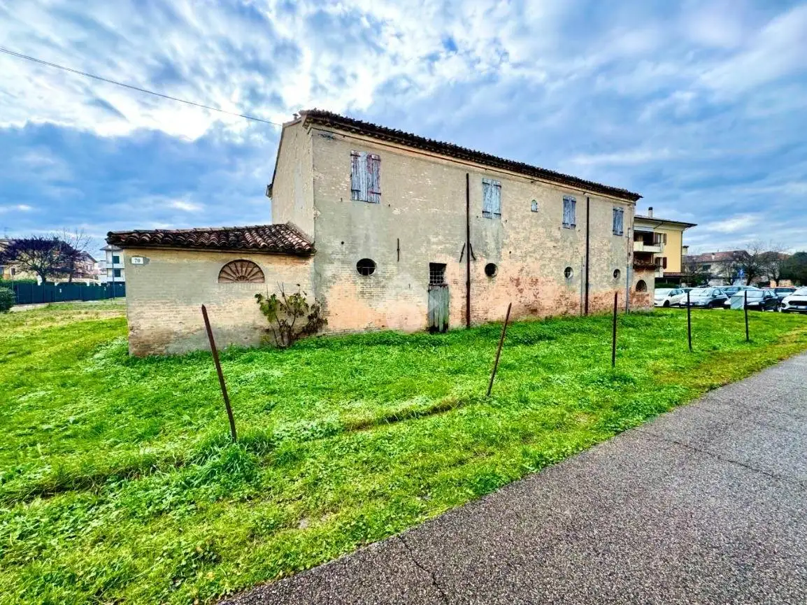 Rustico - Casale in vendita a San Mauro Pascoli