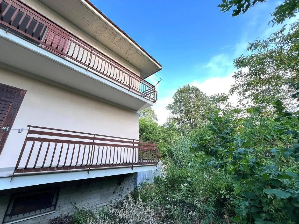 Villa unifamiliare Contrada Esca 29, Aiello del Sabato - foto 2